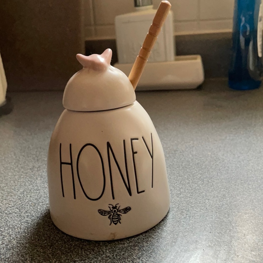 Rae Dunn Honey Pot